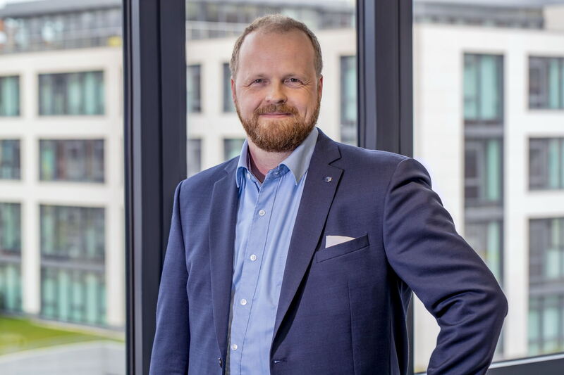 Markus Gallenberger übernahm im Dezember 2018 als CEO die Leitung bei der FRILO Software GmbH. Mit rund 100 Statik-Softwarelösungen ist FRILO einer der führenden Anbieter von innovativen Berechnungsprogrammen für baustatische Aufgabenstellungen und Tragwe